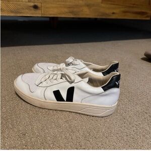 Veja Sneakers